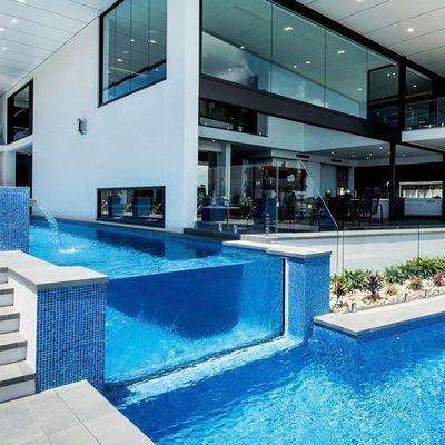 Facile da installare Disegno piscina acrilica per casa di campagna nuoto interno Decorazione di fondo chiaro