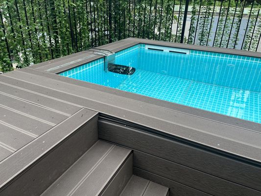 Pratica di nuoto con AUPOOL Endless Pool Machine