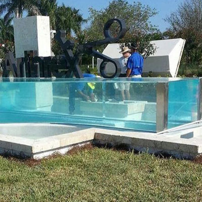 Piscine personalizzate facili da installare con finestre in acrilico e pannelli di legno in plastica