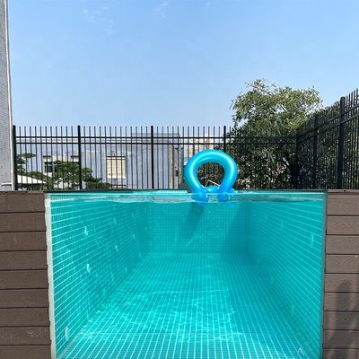 Piscine prefabbricate con pannello acrilico a 100 mm sopra il suolo