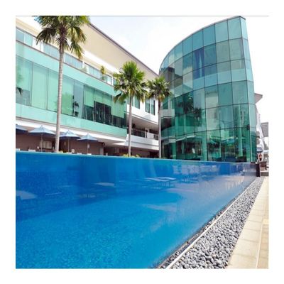 Pannello di vetro plexi PMMA infinito per piscina acrilica trasparente grande 0,32 FT