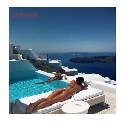 Piscine acriliche di design moderno La perfetta miscela di bellezza e durata