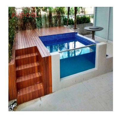 Piscine acriliche di design moderno La perfetta miscela di bellezza e durata