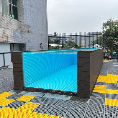 Alta trasmissione luminosa Colore personalizzato Piscina acrilica prefabbricata con finestra a pannello trasparente