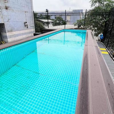 Facile da installare Container da spedizione 40 piedi Piscina con finestra acrilica e vasca idromassaggio