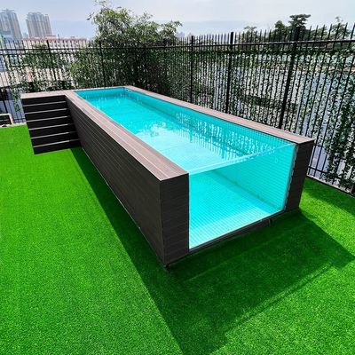 Trasforma il tuo interno in una destinazione per nuotare con la piscina a cielo aperto