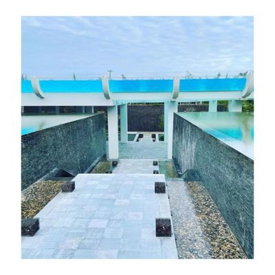 Piscina acrilica di 12 metri Una lussuosa aggiunta al tetto di Aupool Spectacular Hotel