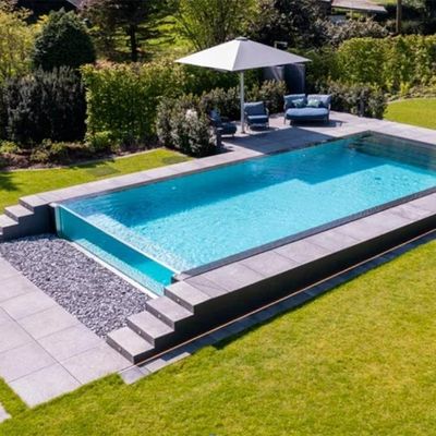 Pulizia efficiente delle grandi piscine con il finestrino acrilico resistente agli UV di Aupool