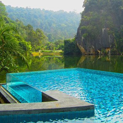 Stagione balneare AUPOOL Piscina acrilica trasparente con finestra e spa