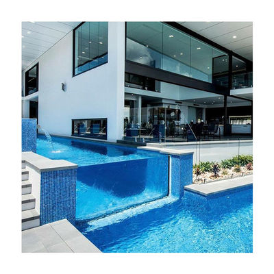 Piscina acrilica con pannelli di vetro senza fine e design a terra