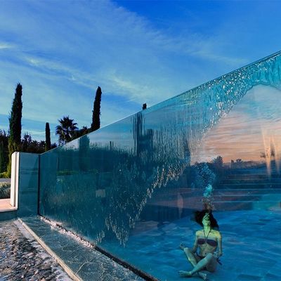 Piscine di vetro spessa a foglio trasparente acrilica piscina per la costruzione di piscine all'aperto
