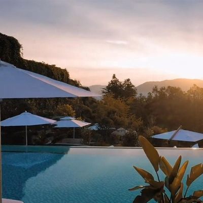 Domanda del cliente Piscina acrilica per Aupool Famiglie all'aperto trasparente chiaro