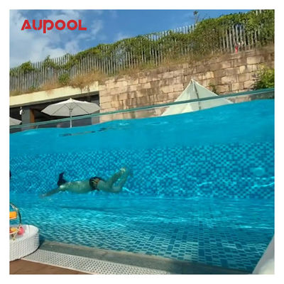 Piscine di fibra di vetro vantaggiosa con bordo abbronzante dimensioni personalizzate e superiore
