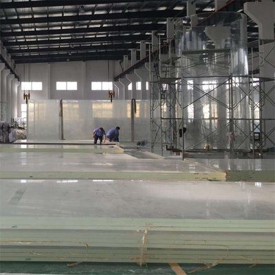 Piscina esterna in fibra di vetro Densità 1,19-1,20 kg/cm3 Alta trasmissione della luce 93%