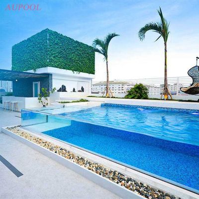 Hotel piscina sospesa finestrino trasparente acrilico visibile con più lati