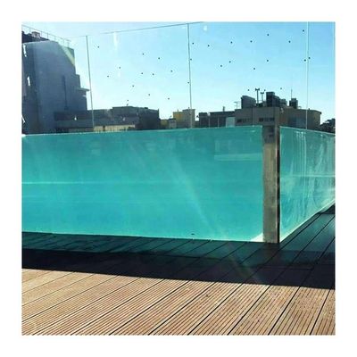 Parete di vetro spessa sopra il terreno Piscina acrilica con alta trasmissione della luce 93%